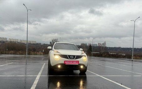 Nissan Juke II, 2012 год, 1 090 000 рублей, 32 фотография