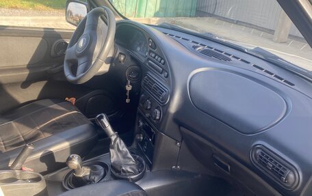 Chevrolet Niva I рестайлинг, 2013 год, 630 000 рублей, 4 фотография