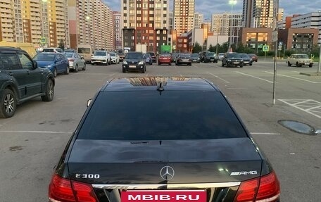 Mercedes-Benz E-Класс, 2013 год, 2 000 000 рублей, 6 фотография