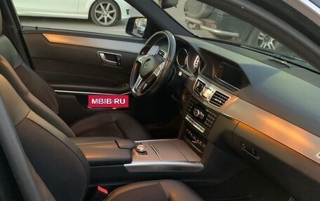 Mercedes-Benz E-Класс, 2013 год, 2 000 000 рублей, 9 фотография