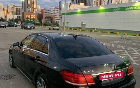 Mercedes-Benz E-Класс, 2013 год, 2 000 000 рублей, 5 фотография