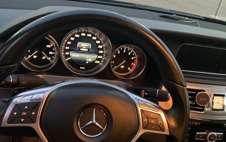 Mercedes-Benz E-Класс, 2013 год, 2 000 000 рублей, 19 фотография