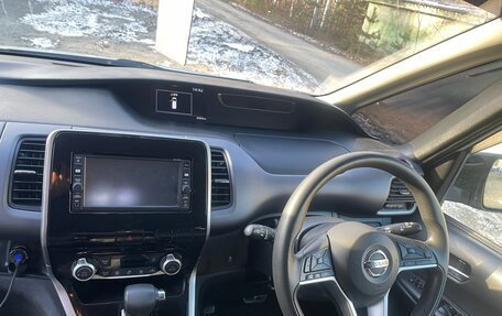 Nissan Serena IV, 2018 год, 1 900 000 рублей, 21 фотография