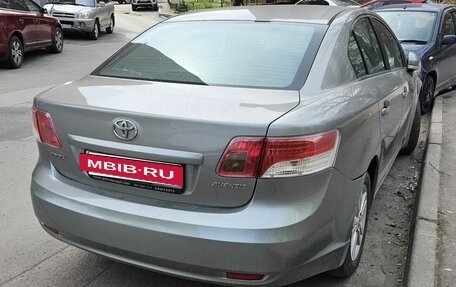 Toyota Avensis III рестайлинг, 2010 год, 910 000 рублей, 3 фотография