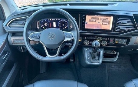 Volkswagen Transporter T6 рестайлинг, 2022 год, 3 445 000 рублей, 8 фотография