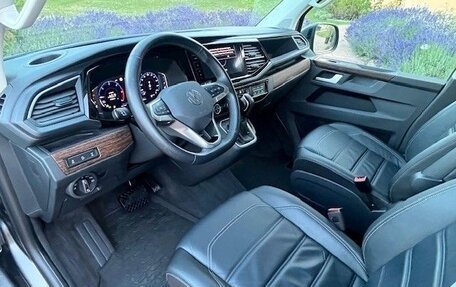 Volkswagen Transporter T6 рестайлинг, 2022 год, 3 445 000 рублей, 10 фотография