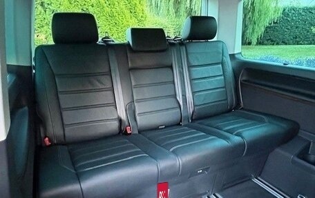 Volkswagen Transporter T6 рестайлинг, 2022 год, 3 445 000 рублей, 16 фотография