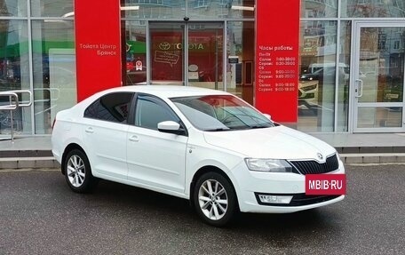 Skoda Rapid I, 2015 год, 889 000 рублей, 3 фотография