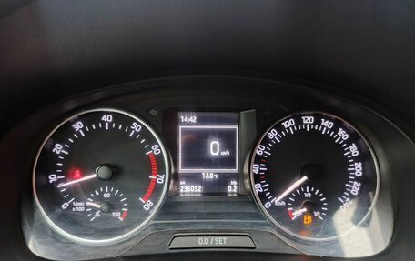 Skoda Rapid I, 2015 год, 889 000 рублей, 13 фотография