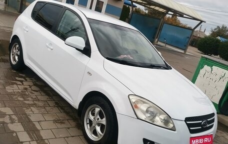 KIA cee'd I рестайлинг, 2009 год, 700 000 рублей, 3 фотография