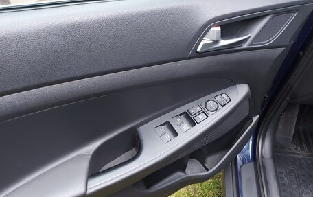 Hyundai Tucson III, 2019 год, 2 000 000 рублей, 3 фотография