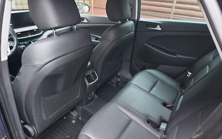 Hyundai Tucson III, 2019 год, 2 000 000 рублей, 2 фотография