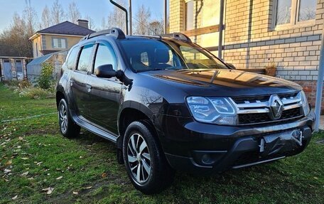 Renault Duster I рестайлинг, 2017 год, 1 350 000 рублей, 3 фотография