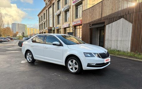 Skoda Octavia, 2020 год, 1 600 000 рублей, 8 фотография