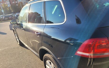 Volkswagen Touareg III, 2015 год, 3 020 000 рублей, 3 фотография