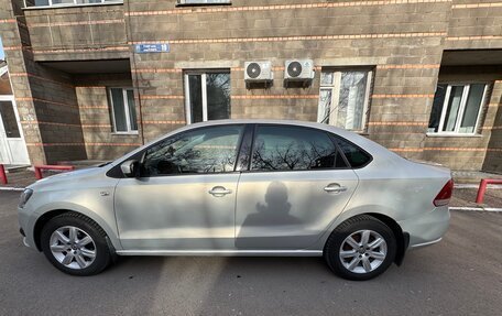 Volkswagen Polo VI (EU Market), 2011 год, 750 000 рублей, 10 фотография