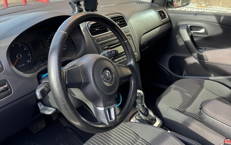 Volkswagen Polo VI (EU Market), 2011 год, 750 000 рублей, 14 фотография