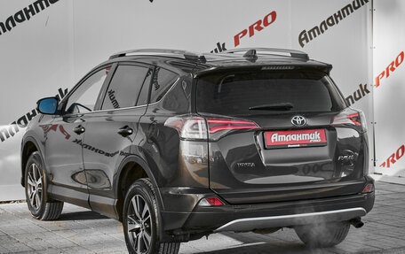 Toyota RAV4, 2019 год, 2 360 000 рублей, 4 фотография