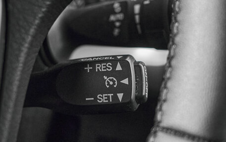 Toyota RAV4, 2019 год, 2 360 000 рублей, 15 фотография