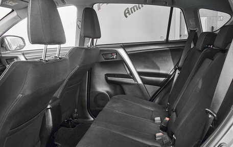 Toyota RAV4, 2019 год, 2 360 000 рублей, 24 фотография