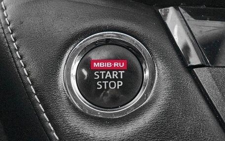 Toyota RAV4, 2019 год, 2 360 000 рублей, 16 фотография