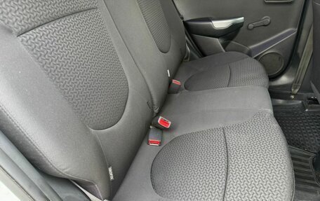 KIA Rio III рестайлинг, 2017 год, 1 049 000 рублей, 10 фотография