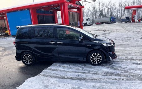 Toyota Sienta II, 2018 год, 2 000 000 рублей, 6 фотография