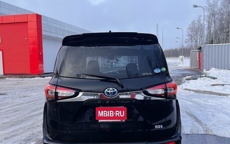 Toyota Sienta II, 2018 год, 2 000 000 рублей, 9 фотография