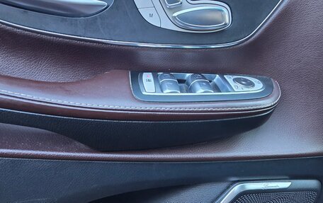 Mercedes-Benz V-Класс, 2016 год, 3 400 000 рублей, 13 фотография