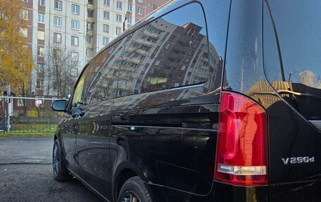 Mercedes-Benz V-Класс, 2016 год, 3 400 000 рублей, 16 фотография