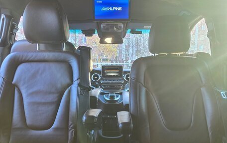 Mercedes-Benz V-Класс, 2016 год, 3 400 000 рублей, 25 фотография