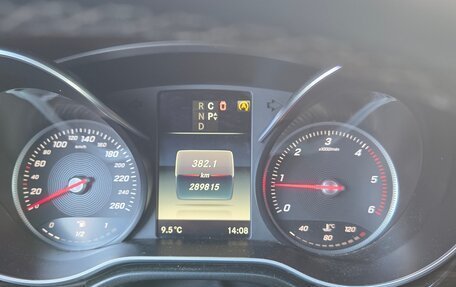 Mercedes-Benz V-Класс, 2016 год, 3 400 000 рублей, 27 фотография