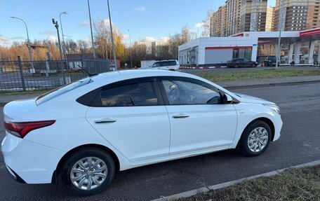 Hyundai Solaris II рестайлинг, 2017 год, 1 480 000 рублей, 3 фотография