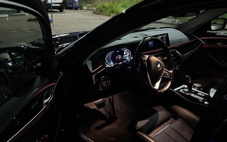 BMW 5 серия, 2019 год, 2 850 000 рублей, 9 фотография