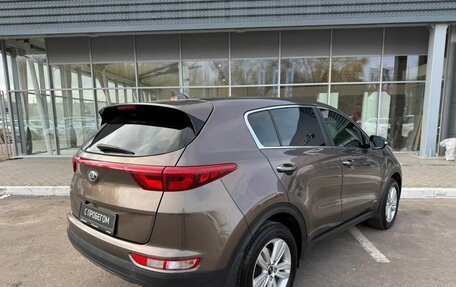 KIA Sportage IV рестайлинг, 2018 год, 2 200 000 рублей, 5 фотография