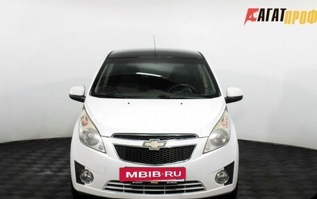 Chevrolet Spark III, 2013 год, 645 000 рублей, 2 фотография