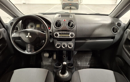 Mitsubishi Colt VI рестайлинг, 2009 год, 500 000 рублей, 17 фотография