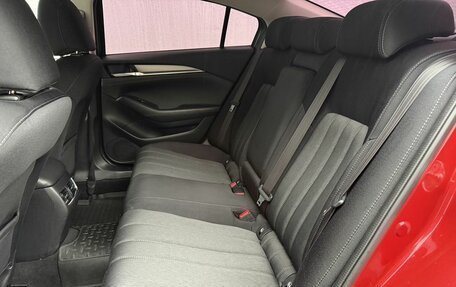 Mazda 6, 2019 год, 2 100 000 рублей, 11 фотография