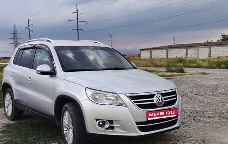 Volkswagen Tiguan I, 2010 год, 1 100 000 рублей, 1 фотография