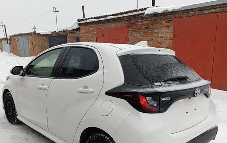 Toyota Yaris, 2020 год, 1 300 000 рублей, 20 фотография