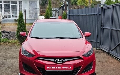 Hyundai i30 II рестайлинг, 2013 год, 950 000 рублей, 2 фотография