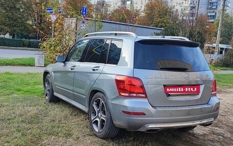 Mercedes-Benz GLK-Класс, 2015 год, 2 100 000 рублей, 11 фотография