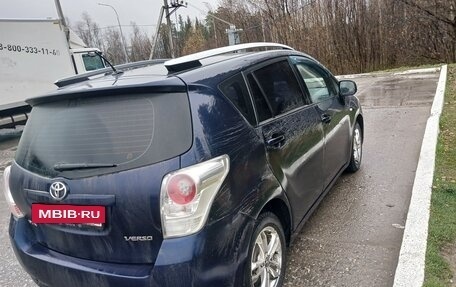 Toyota Verso I, 2011 год, 1 260 000 рублей, 3 фотография