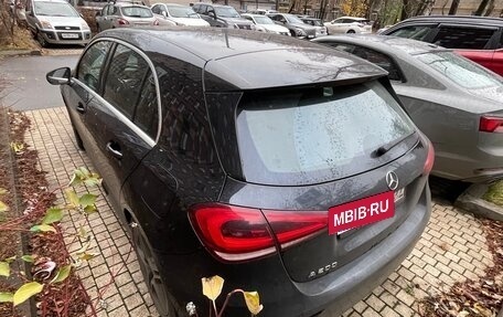 Mercedes-Benz A-Класс, 2020 год, 2 600 000 рублей, 5 фотография