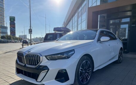 BMW 5 серия, 2024 год, 7 900 000 рублей, 1 фотография