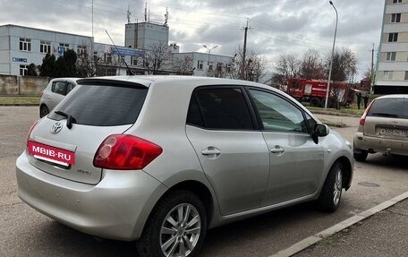 Toyota Auris II, 2007 год, 555 000 рублей, 2 фотография
