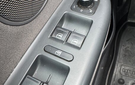 Volkswagen Golf Plus II, 2011 год, 685 000 рублей, 13 фотография