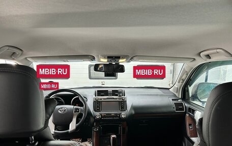 Toyota Land Cruiser Prado 150 рестайлинг 2, 2017 год, 4 399 000 рублей, 11 фотография