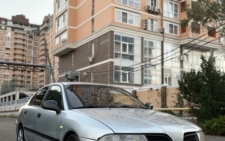 Mitsubishi Carisma I, 2001 год, 265 000 рублей, 2 фотография