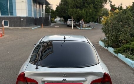 Mitsubishi Carisma I, 2001 год, 265 000 рублей, 13 фотография